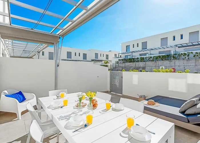 Holiday home Medano4you Lego House *