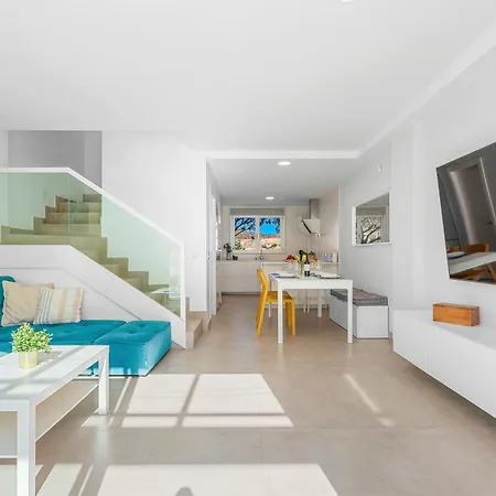 Medano4you Lego House El Médano